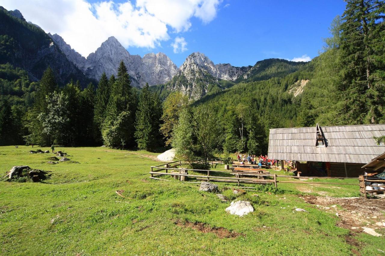 Kronau Chalet Resort Кранська Гора Екстер'єр фото