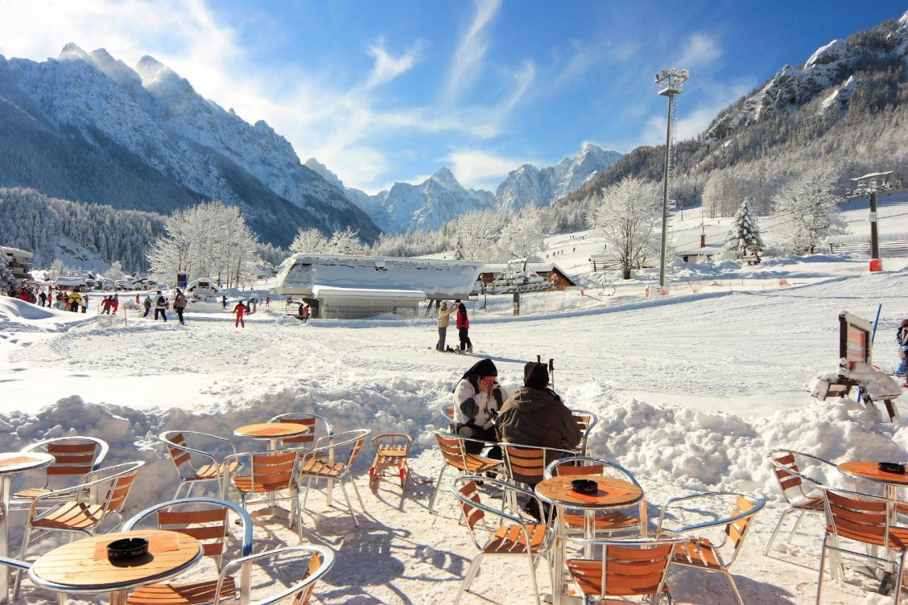 Kronau Chalet Resort Кранська Гора Екстер'єр фото